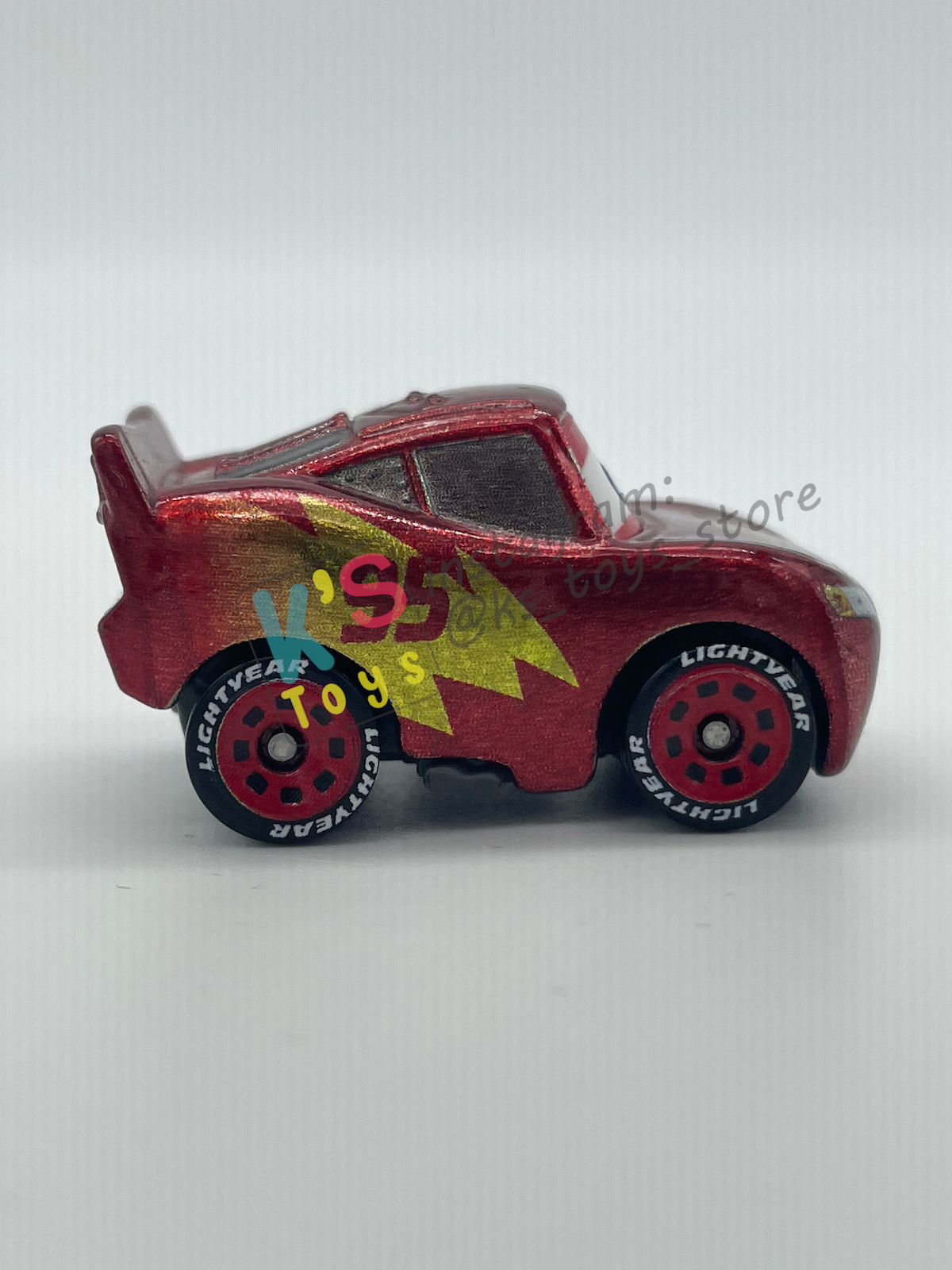 Loose Mini Racers Pixar Disney Cars, METALLIC ROAD TRIP LIGHTNING MCQUEEN - Mint / Near Mint Condition