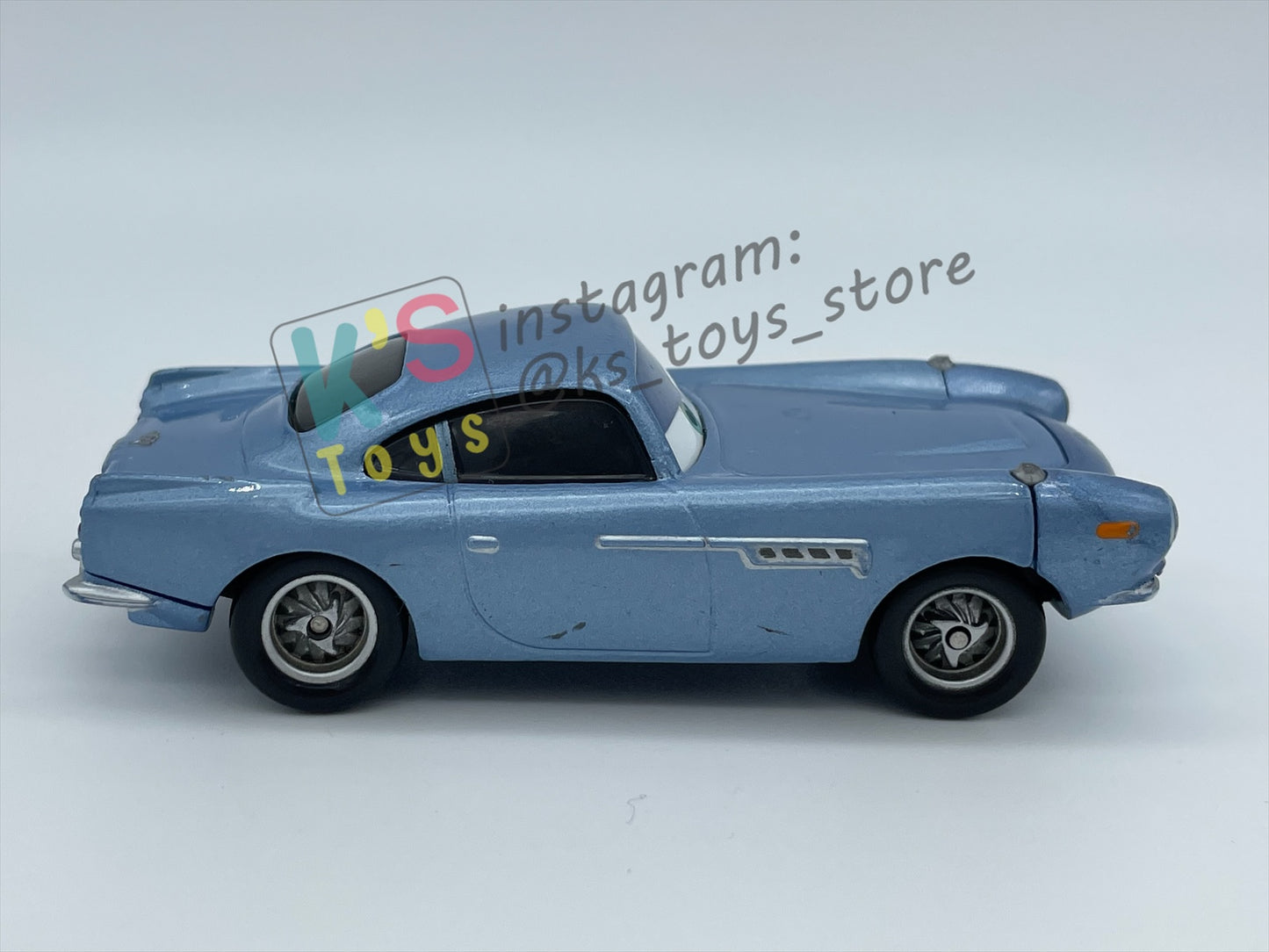 PRE-OWNED / LOOSE DISNEY PIXAR CARS - "FINN MCMISSILE" CARS 2 SERIES - GOOD CONDITION