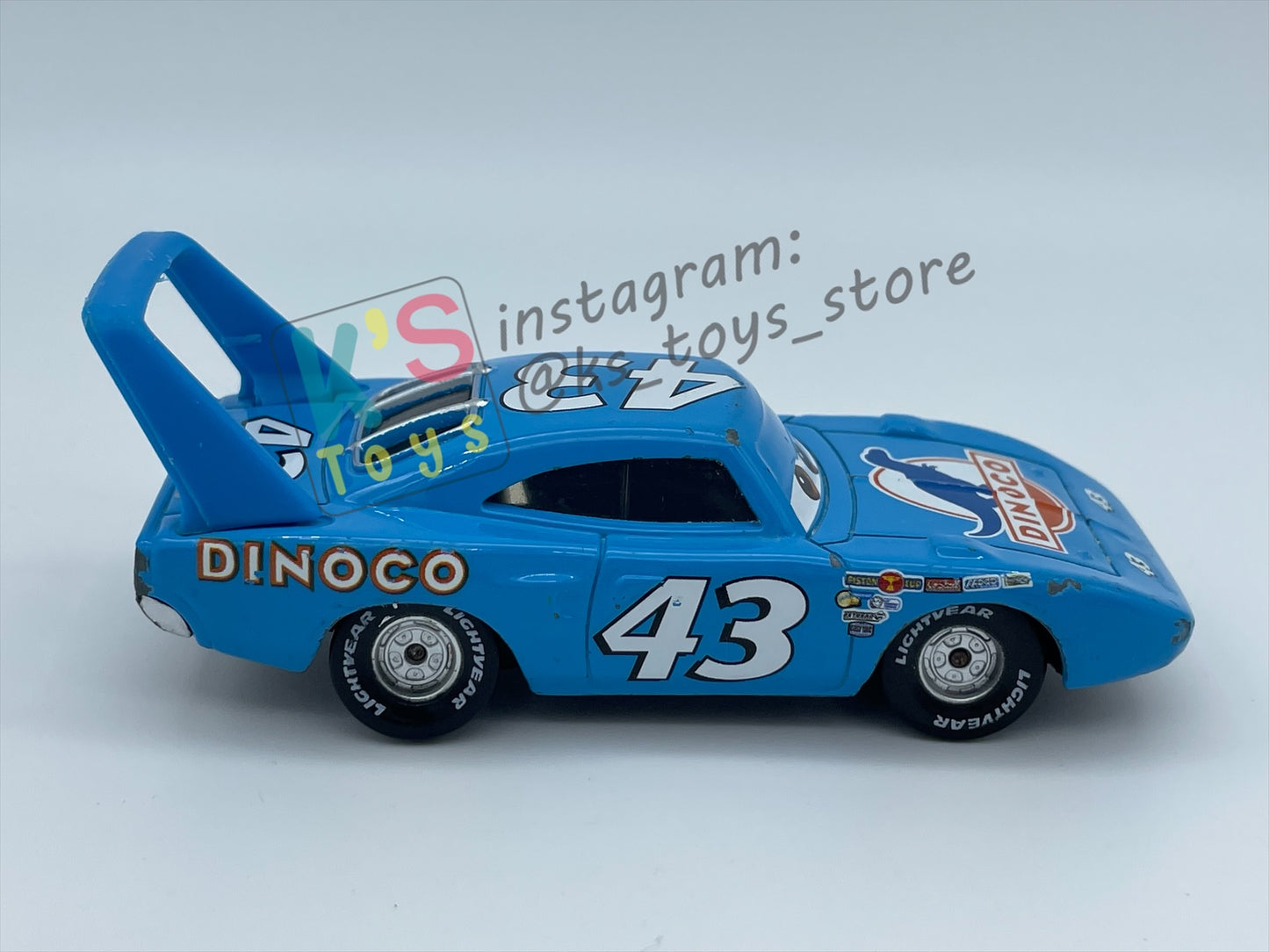 PRE-OWNED / LOOSE DISNEY PIXAR CARS - "STRIP WEATHERS / THE KING" CARS SERIES - FAIR CONDITION