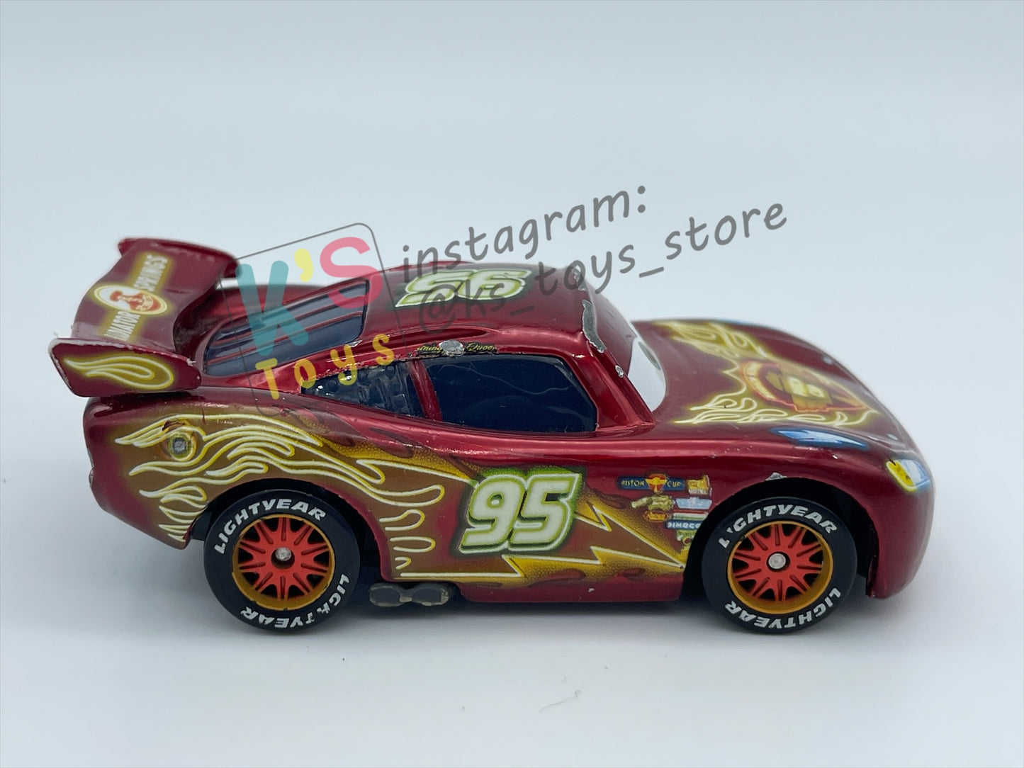 PRE-OWNED / LOOSE DISNEY PIXAR CARS - "NEON METALLIC DECO LIGHNTING MCQUEEN" NEON SERIES - FAIR CONDITION