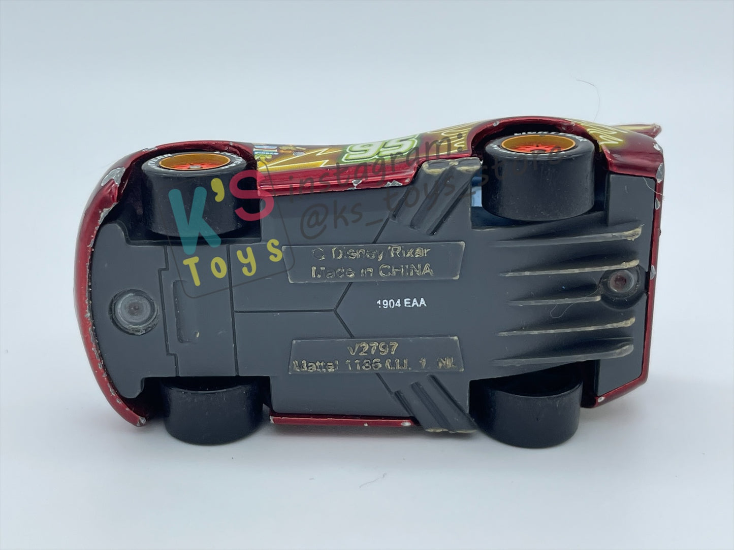 PRE-OWNED / LOOSE DISNEY PIXAR CARS - "NEON METALLIC DECO LIGHNTING MCQUEEN" NEON SERIES - FAIR CONDITION