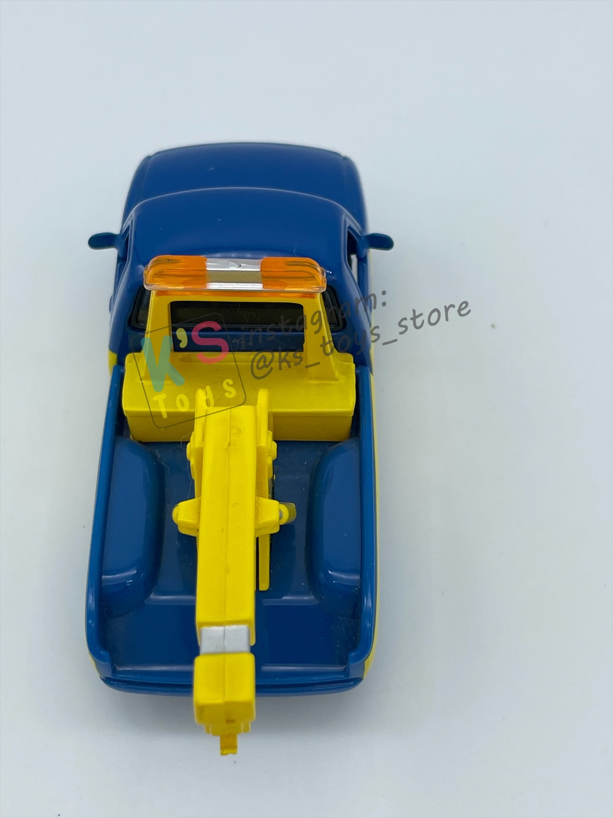 PRE-OWNED / LOOSE DISNEY PIXAR CARS - "RACE TOW TRUCK TOM" CARS SERIES - GOOD CONDITION