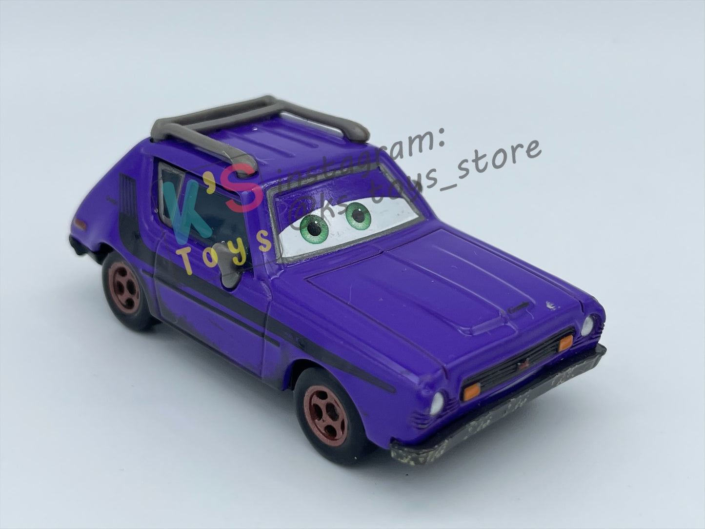 PRE-OWNED / LOOSE DISNEY PIXAR CARS - "DON CRUMLIN (GREEN EYES)" CARS 2 SERIES - EXCELLENT CONDITION