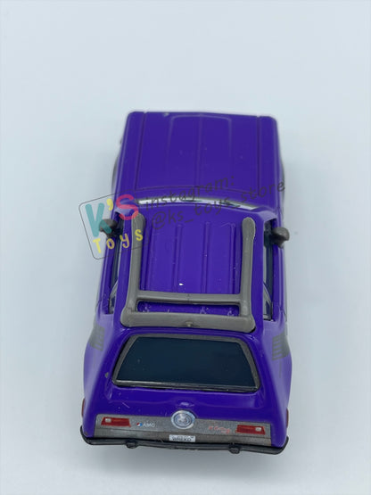 PRE-OWNED / LOOSE DISNEY PIXAR CARS - "DON CRUMLIN (GREEN EYES)" CARS 2 SERIES - EXCELLENT CONDITION