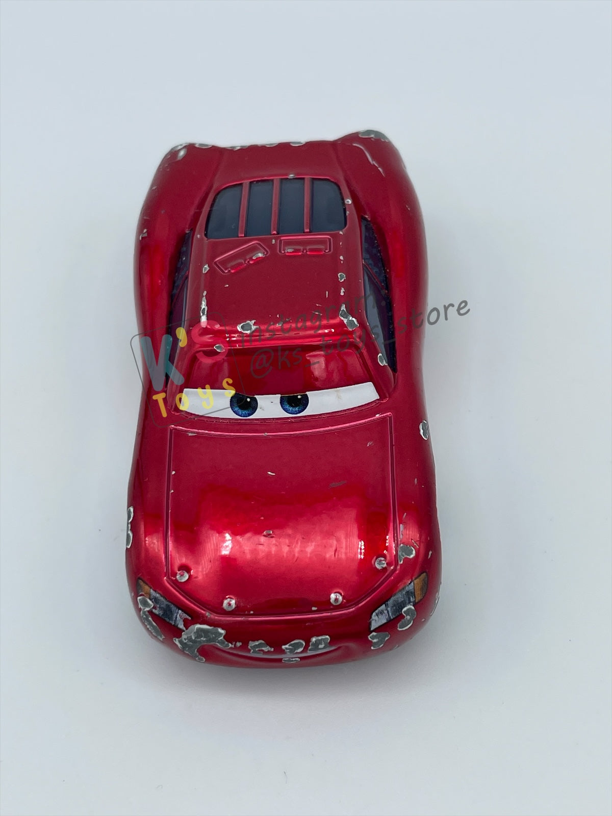 FREE ITEM!!!!! LOOSE DISNEY PIXAR CARS - "CRUISING LIGHTNING MCQUEEN" CARS SERIES - WELL LOVED/PLAYED CONDITION