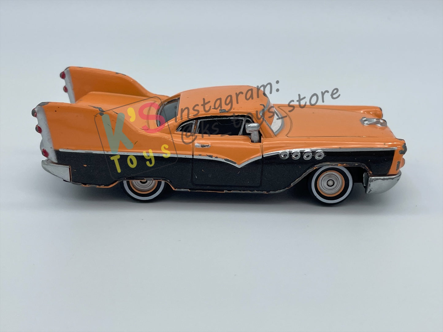 FREE ITEM!!!!! LOOSE DISNEY PIXAR CARS - "HANK “HALLOWEEN” MURPHY" CARS SERIES - WELL LOVED/PLAYED CONDITION