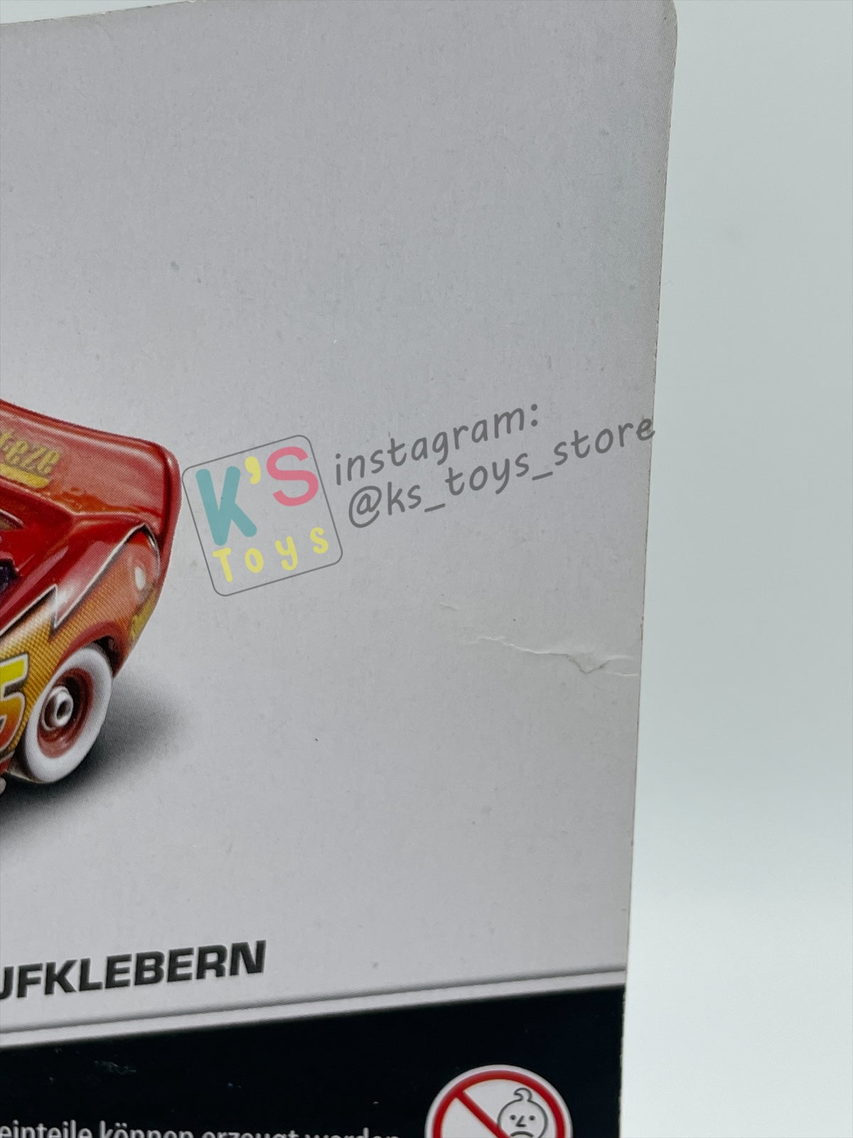 RARE DISNEY PIXAR CARS 1:55 BY MATTEL - LIGHTNING MCQUEEN MIT AUFKLEBERN - GERMANY PROMO RELEASED - BNIP