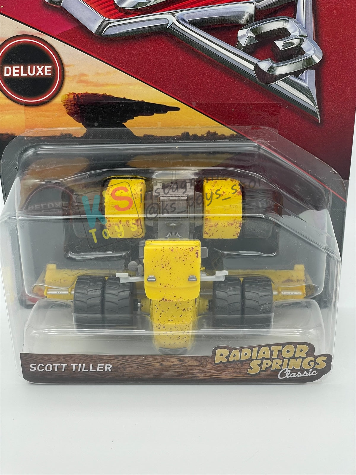 DELUXE DISNEY PIXAR CARS "SCOTT TILLER" CARS 3 SERIES - BNIP - READ DESCRIPTION!!!!