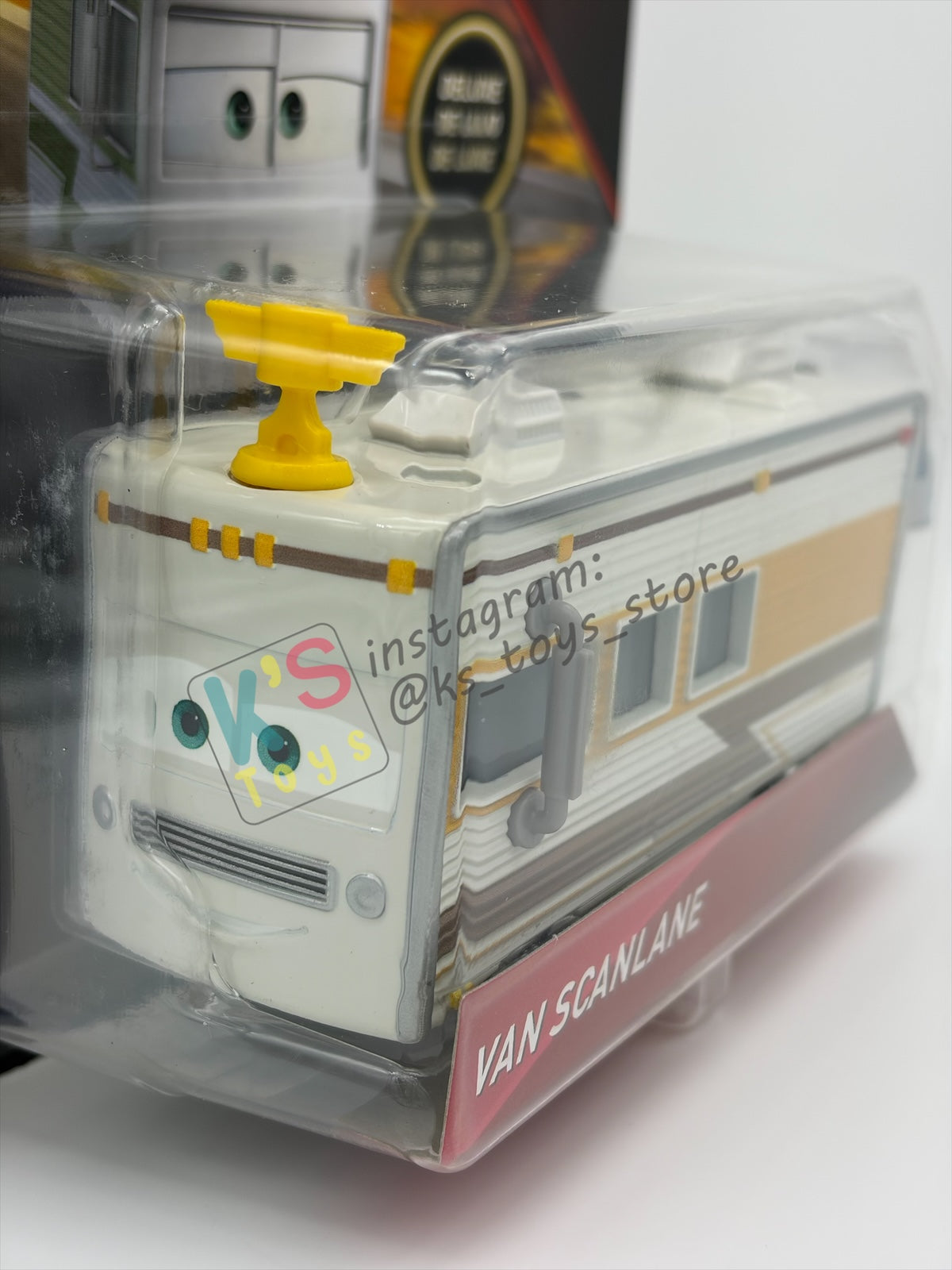 DELUXE DISNEY PIXAR CARS BY MATTEL "VAN SCANLANE" DINOCO 400 SERIES - BNIP