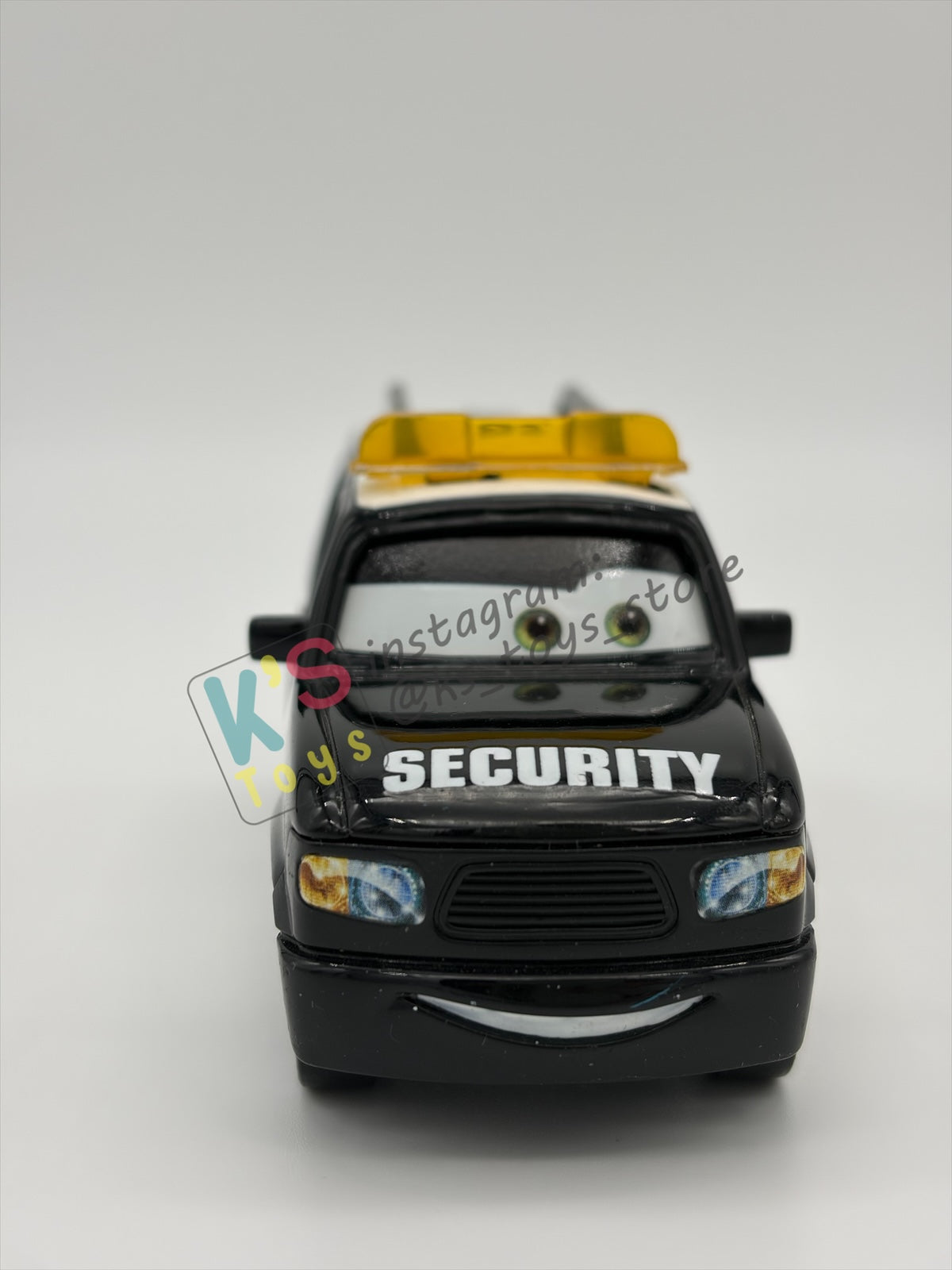 PRE-OWNED / LOOSE DISNEY PIXAR CARS BY MATTEL - "MARCO AXELBENDER" CARS SERIES - PLAYED IN GOOD CONDITION - READ DESCRIPTION!!!!!!!!!!