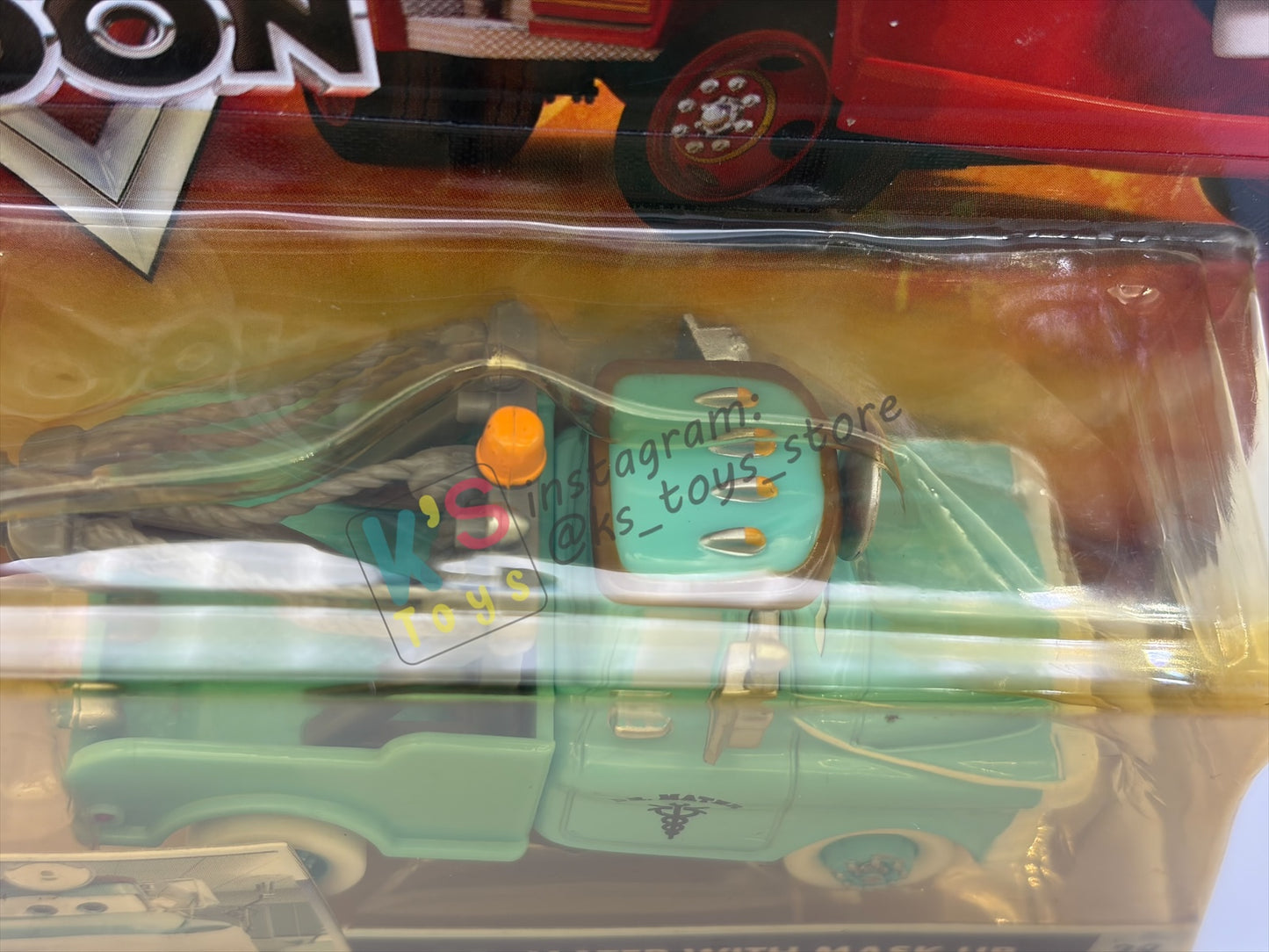 DISNEY PIXAR CARS 1:55 BY MATTEL, "DR. MATER WITH MASK UP" - CARS TOON RESCUE SQUAD MATER SERIES - BNIP