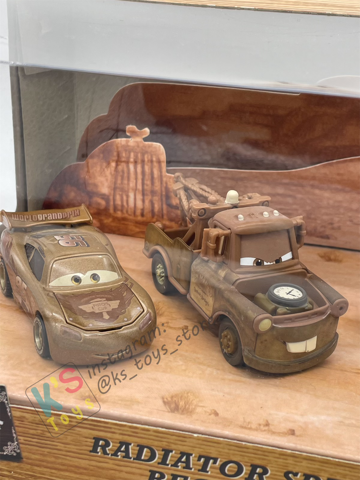 RARE DISNEY PIXAR CARS BY MATTEL, BUNDLE SET OF 2 GIFT SET TIME TRAVEL MATER - 1X RADIATOR SPRINGS BEGINNINGS 3-PACK GIFT SET AND 1X THE WEDDING DAY 2-PACK GIFT SET - BNIB