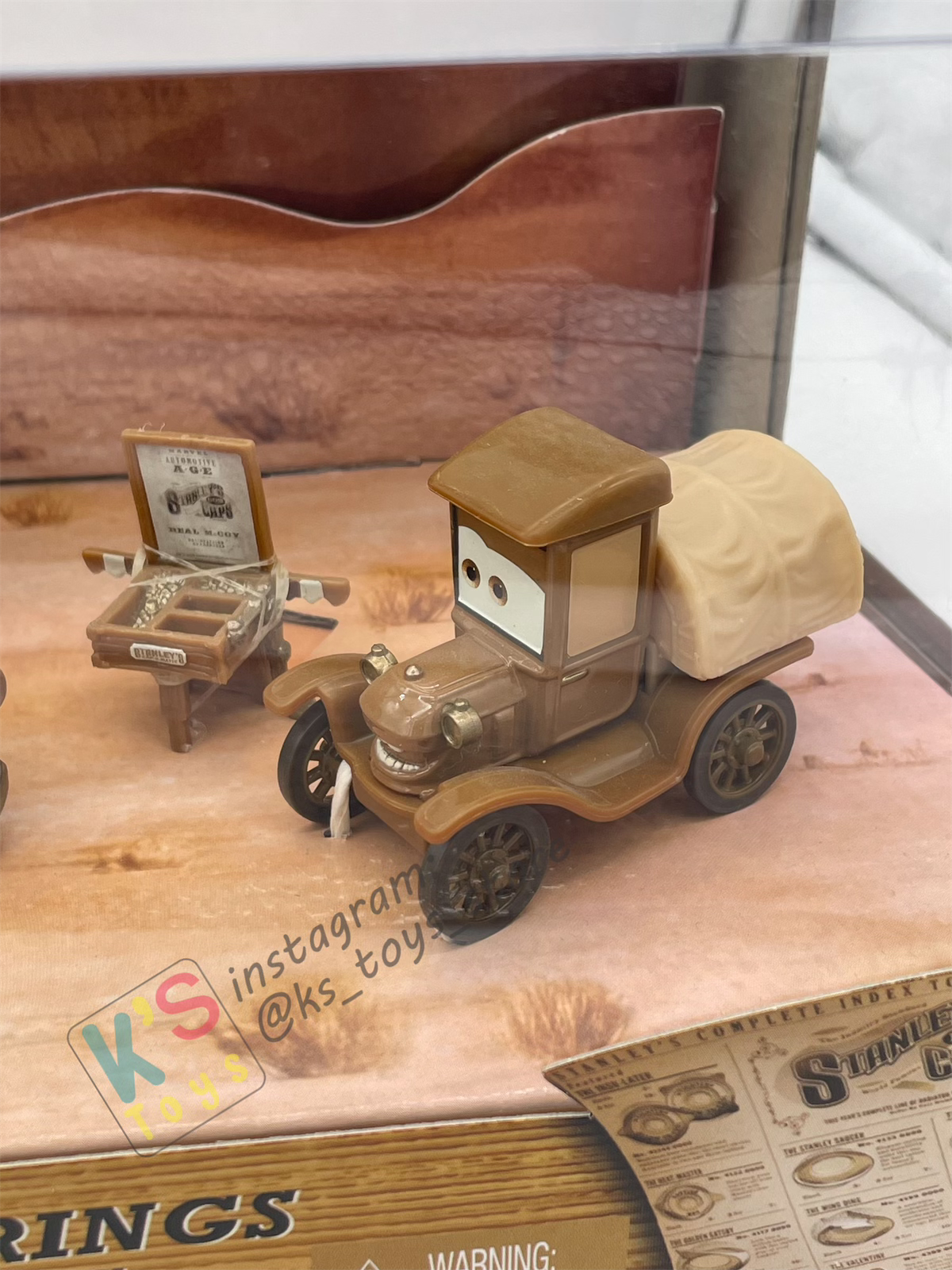 RARE DISNEY PIXAR CARS BY MATTEL, BUNDLE SET OF 2 GIFT SET TIME TRAVEL MATER - 1X RADIATOR SPRINGS BEGINNINGS 3-PACK GIFT SET AND 1X THE WEDDING DAY 2-PACK GIFT SET - BNIB