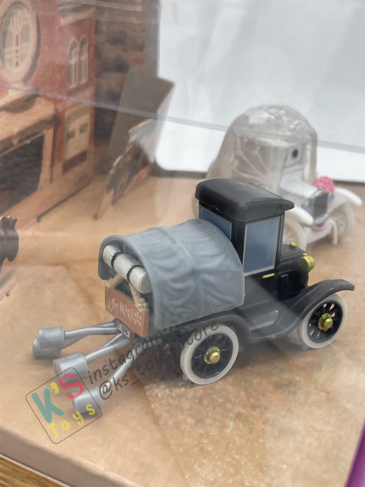 RARE DISNEY PIXAR CARS BY MATTEL, BUNDLE SET OF 2 GIFT SET TIME TRAVEL MATER - 1X RADIATOR SPRINGS BEGINNINGS 3-PACK GIFT SET AND 1X THE WEDDING DAY 2-PACK GIFT SET - BNIB