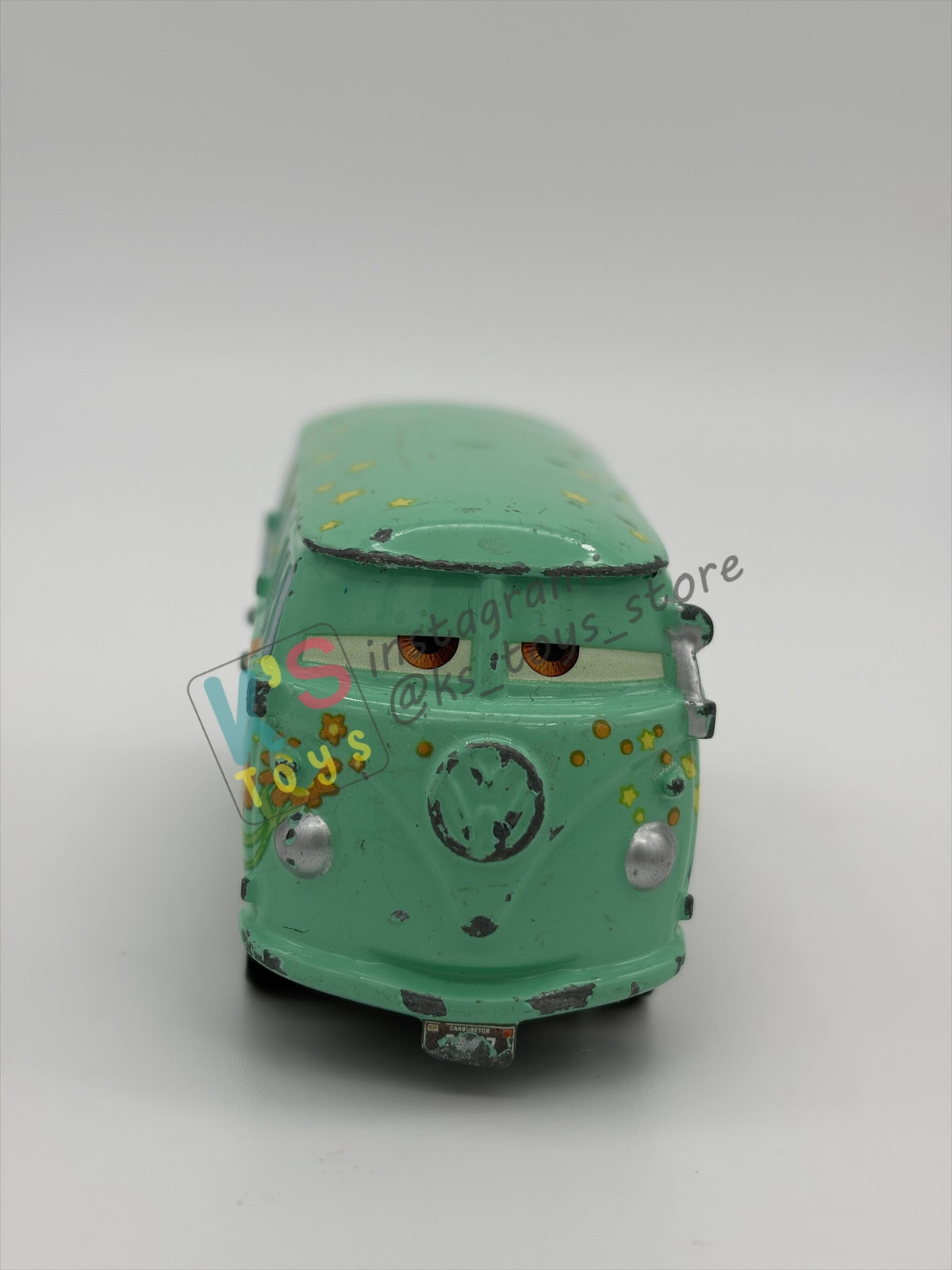 PRE-OWNED / LOOSE DISNEY PIXAR CARS BY MATTEL - "FILLMORE" - CARS SERIES - PLAYED CONDITION - READ DESCRIPTION!!!!!!!!!!!