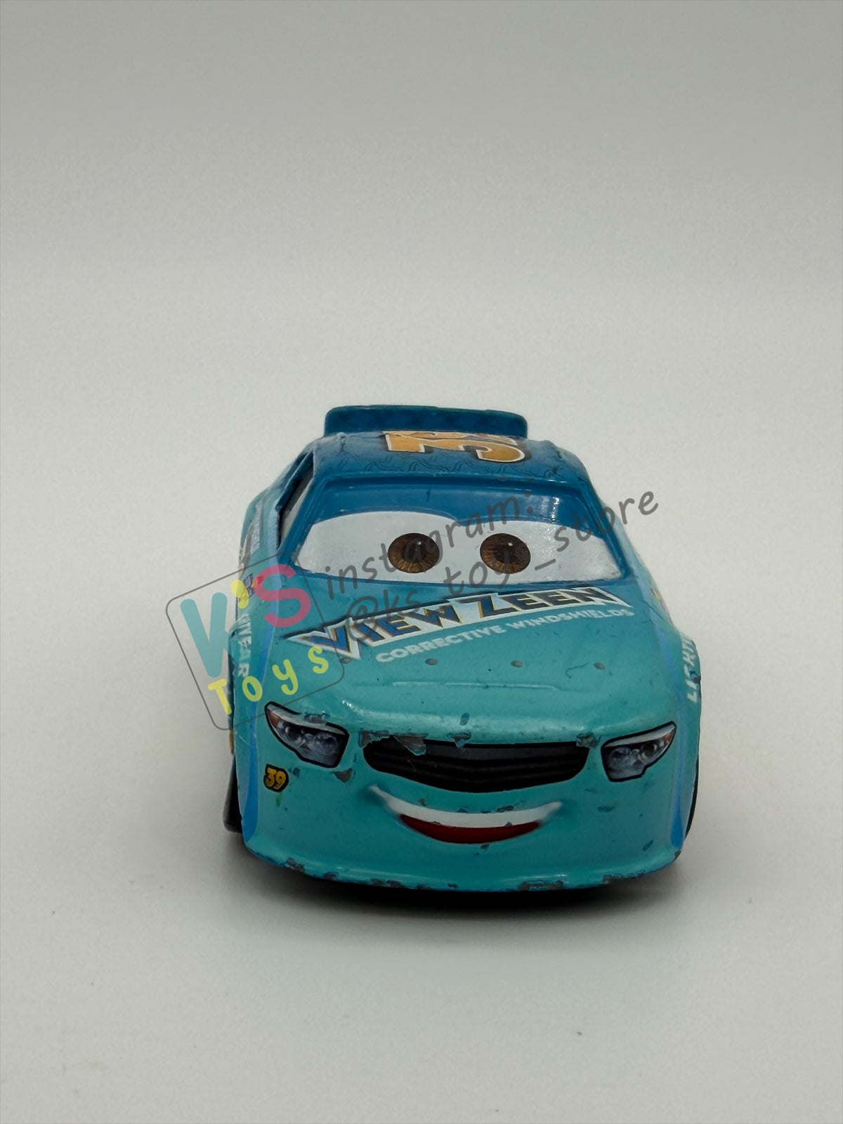 PRE-OWNED / LOOSE DISNEY PIXAR CARS - #39 VIEW ZEEN BUCK BEARINGLY CARS 3 - PLAYED CONDITION