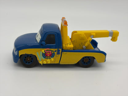 PRE-OWNED / LOOSE DISNEY PIXAR CARS - "RACE TOW TRUCK TOM" CARS SERIES - PLAYED CONDITION