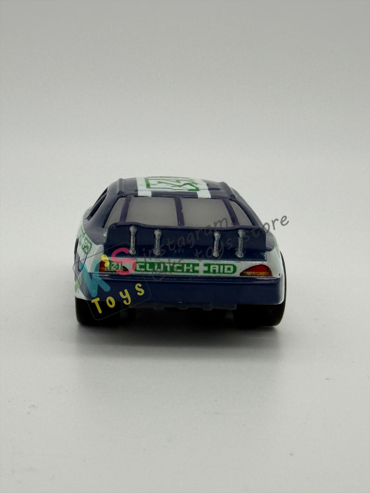 PRE-OWNED / LOOSE DISNEY PIXAR CARS BY MATTEL - "CLUTCH AID / KEVIN SHIFTRIGHT" - CARS SERIES - NEAR MINT CONDITION - READ DESCRIPTION!!!!!!!!!!!
