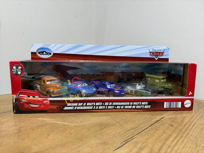 GIFT SET Disney Pixar Cars by MATTEL, EXCLUSIVE 5 PACK TRAINING DAY AT WILLY'S BUTTE - BNIP