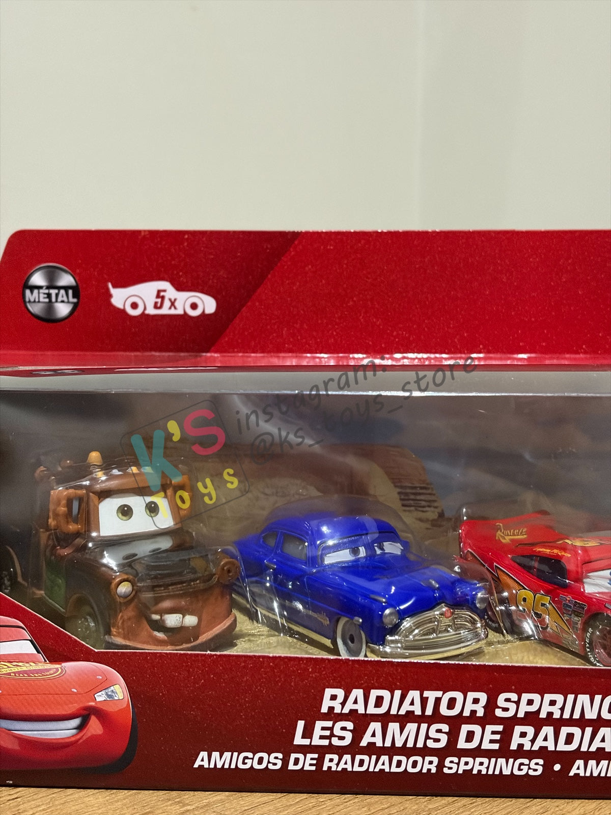 GIFT SET Disney Pixar Cars by MATTEL, EXCLUSIVE 5 PACK RADIATOR SPRINGS FRIENDS - 20TH ANNIVERSARY LOGO BNIP
