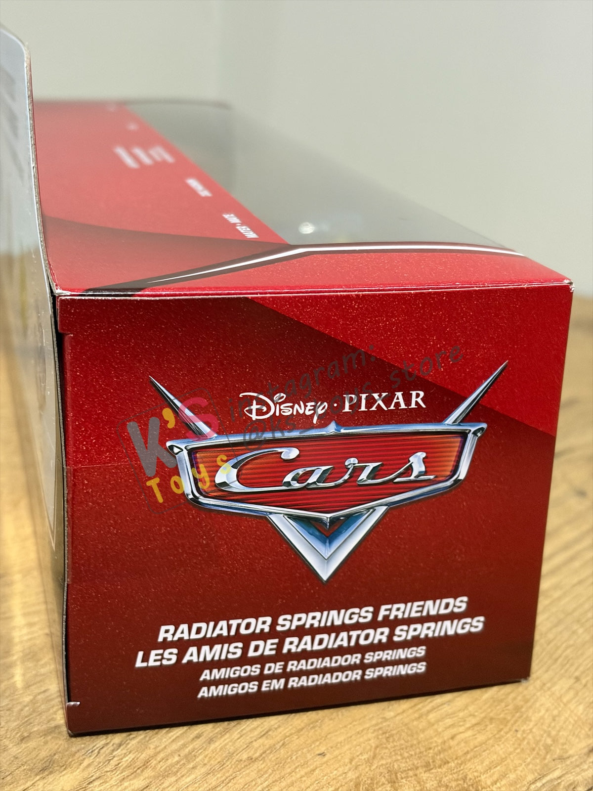 GIFT SET Disney Pixar Cars by MATTEL, EXCLUSIVE 5 PACK RADIATOR SPRINGS FRIENDS - 20TH ANNIVERSARY LOGO BNIP