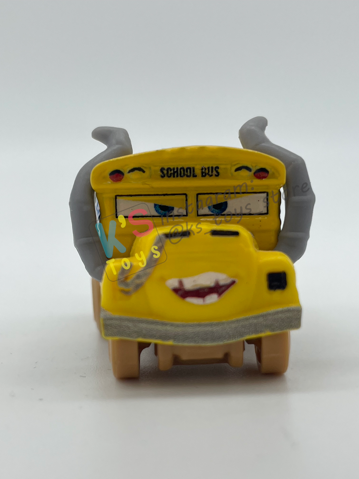 Loose Mini Racers Pixar Disney Cars, MUDDY MISS FRITTER - Mint / Near Mint Condition