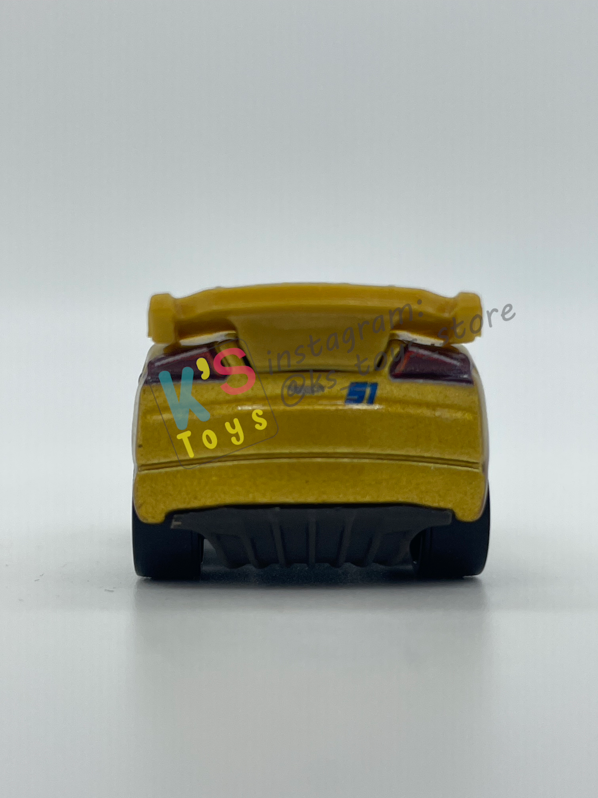 Loose Mini Racers Pixar Disney Cars, ROAD TRIP CRUZ RAMIREZ - Mint / Near Mint Condition