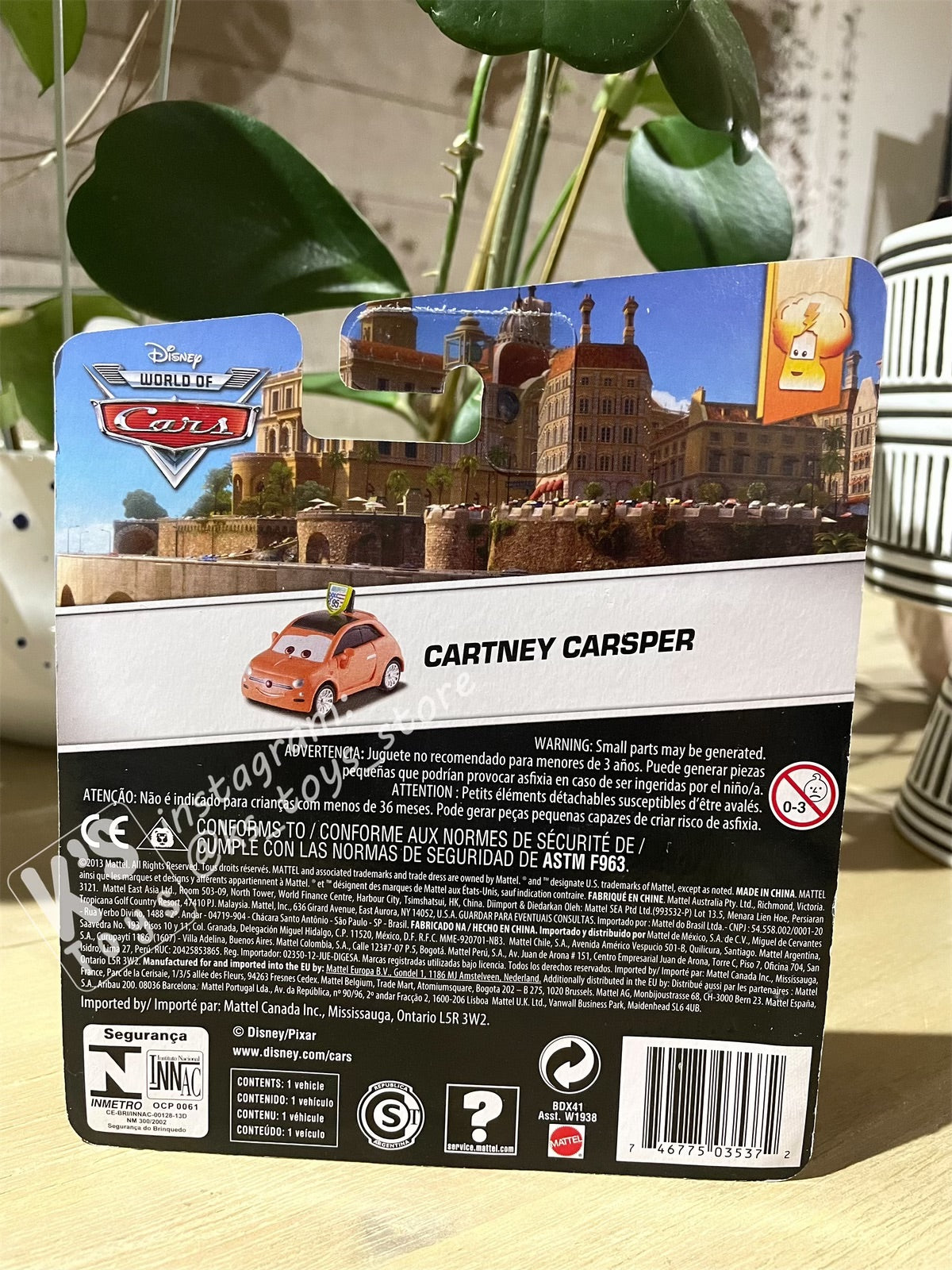 DISNEY PIXAR CARS "CARTNEY CARSPER" RACE FANS SERIES - BNIP