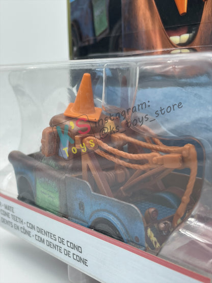 DELUXE DISNEY PIXAR CARS "MATER WITH CONE TEETH" - BNIP