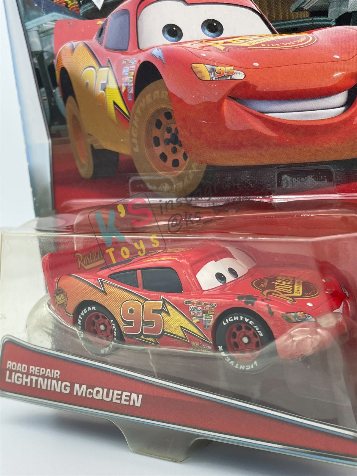 DISNEY PIXAR CARS 1:55 BY MATTEL, "ROAD REPAIR LIGHTNING MCQUEEN" - RADIATOR SPRINGS SERIES - BNIP
