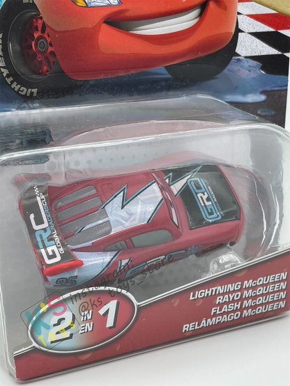 COLOR CHANGERS Disney Pixar Cars by MATTEL, GRC LIGHTNING MCQUEEN (RED / LIGHT BLUE) - 2025 NEW RELEASE - BNIP