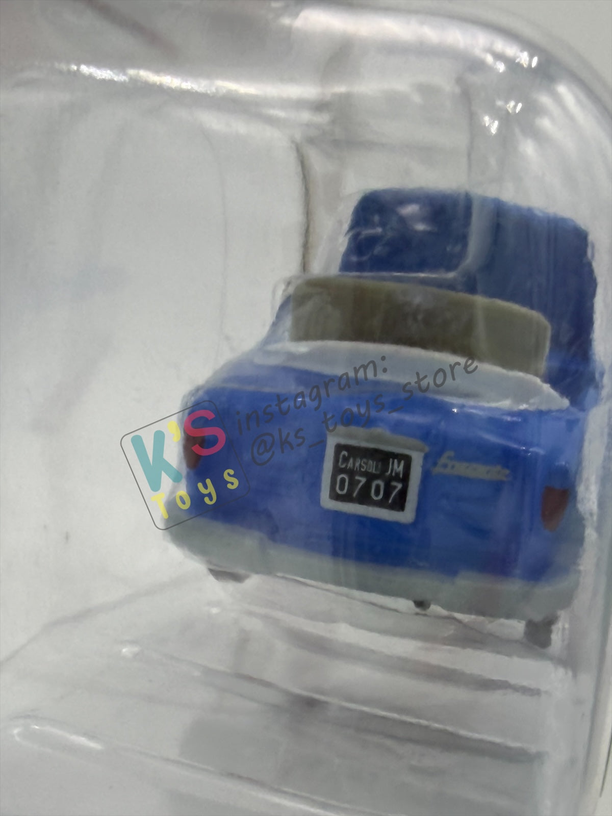 Complete Set / Bundle of 5 pcs of "LUIGI'S ROLLICKIN' ROADSTERS: SERGIO, SOPHIA, ANGELO, PASQUALE, AND SALVATORE" Exclusive Cars Land Disney Parks Cars - BNIP