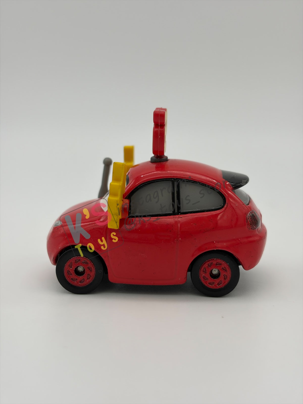 PRE-OWNED / LOOSE DISNEY PIXAR CARS 1:55 BY MATTEL - "MADDY MCGEAR" CARS 3 SERIES - GOOD CONDITION