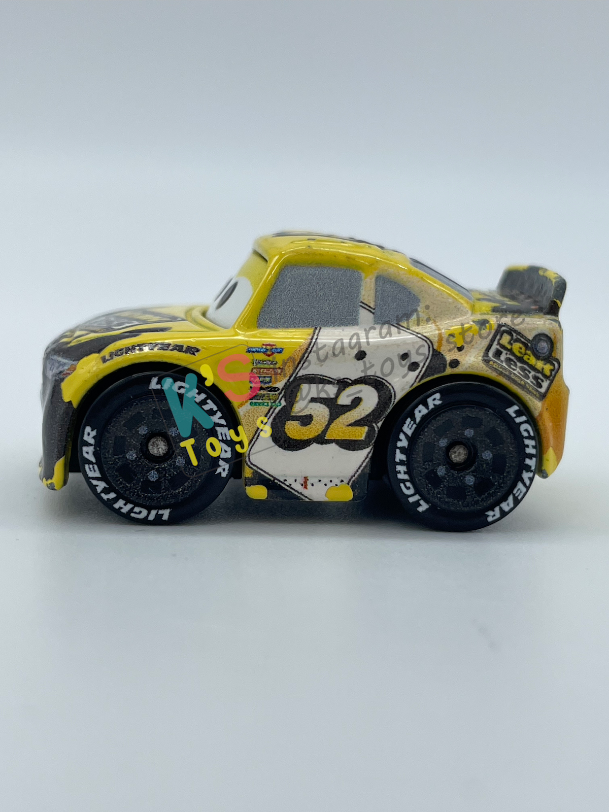 Loose Mini Racers Pixar Disney Cars, BRIAN SPARK (CLAUDE SCRUGGS) - Played in Good Condition