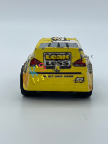 Loose Mini Racers Pixar Disney Cars, BRIAN SPARK (CLAUDE SCRUGGS) - Played in Good Condition