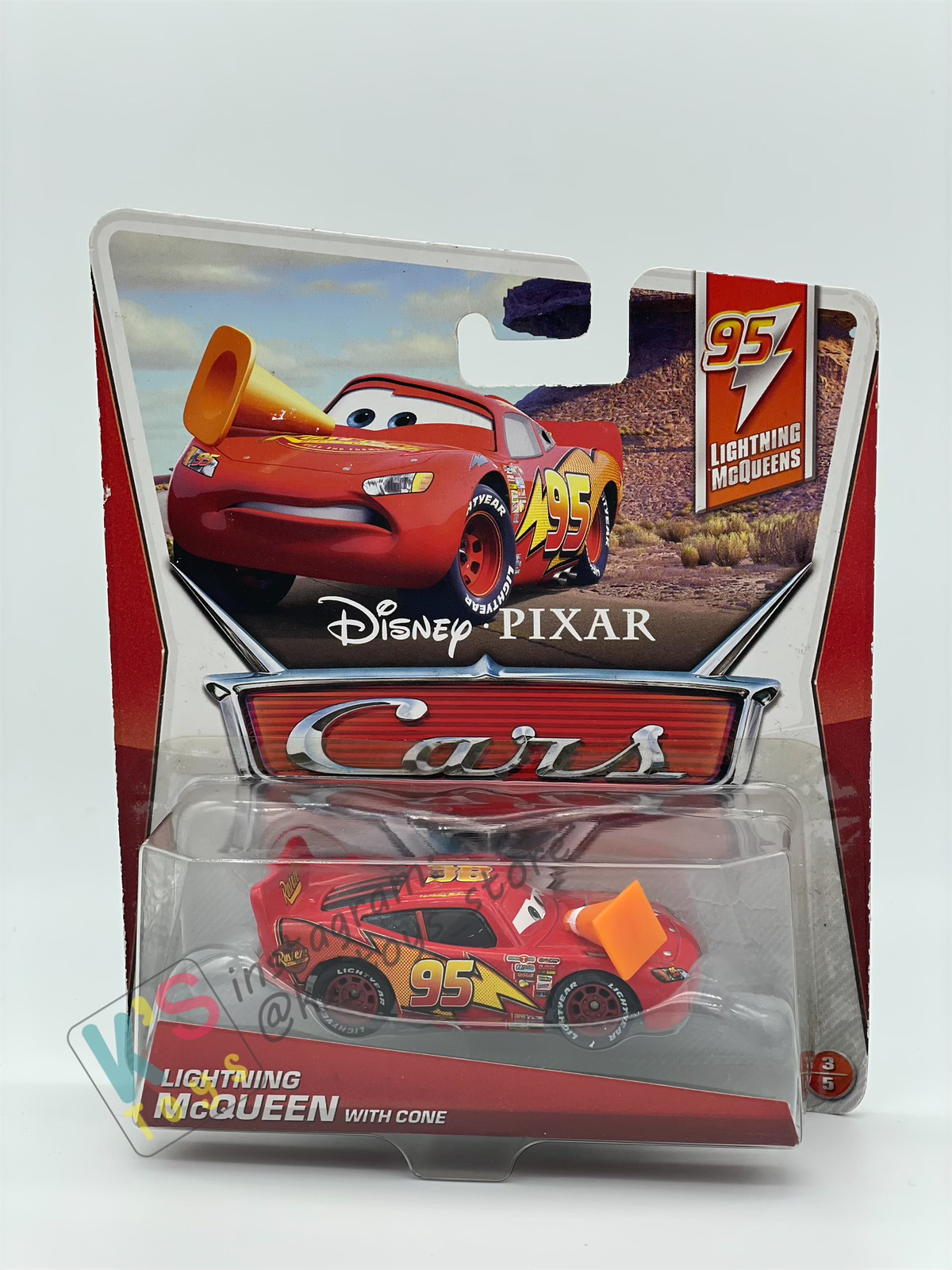 DISNEY PIXAR CARS BY MATTEL 1:55, LIGHTNING MCQUEEN WITH CONE - BNIP