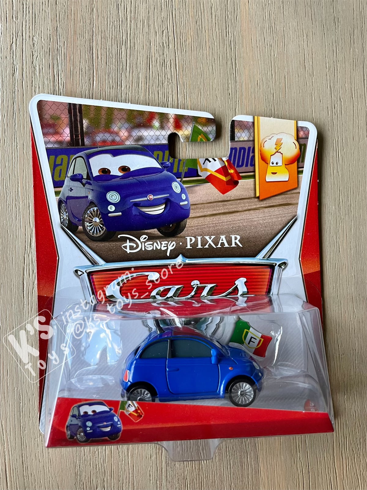 DISNEY PIXAR CARS "ALBERTO" RACE FANS - BNIP