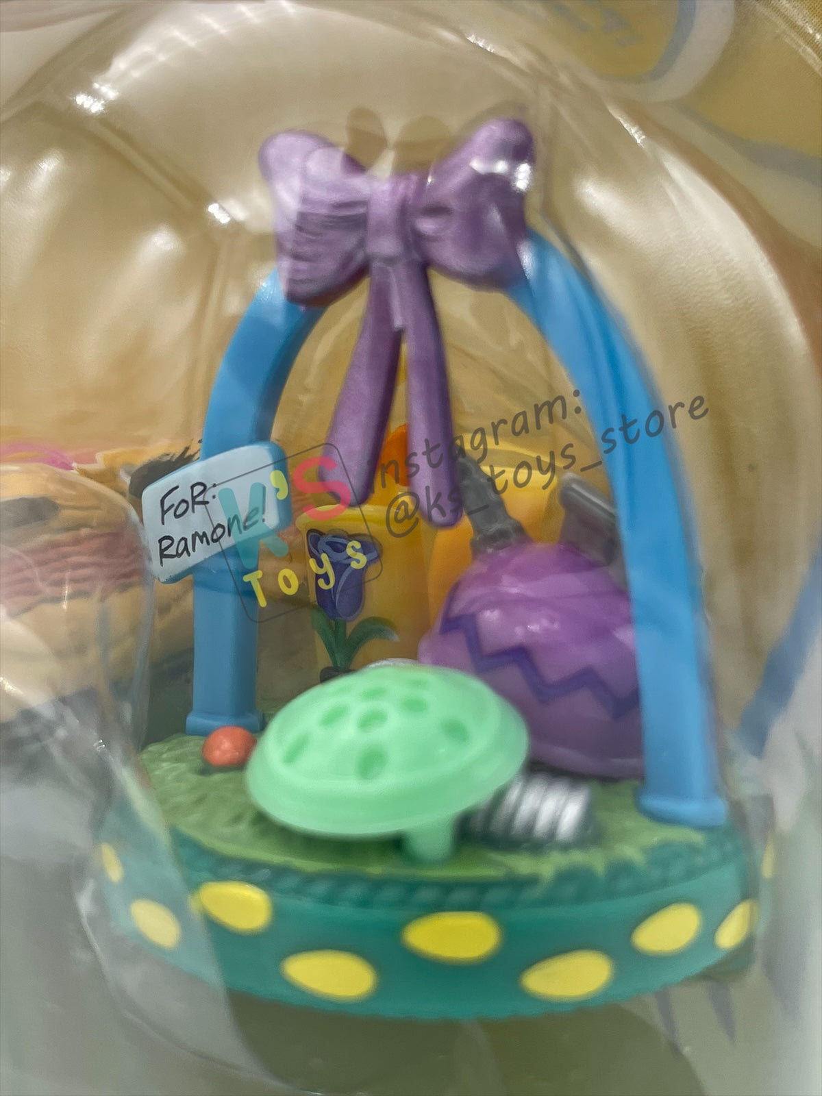 DISNEY PIXAR CARS 1:55 BY MATTEL, "EASTER RAMONE WITH BASKET" EASTER SERIES - BNIP