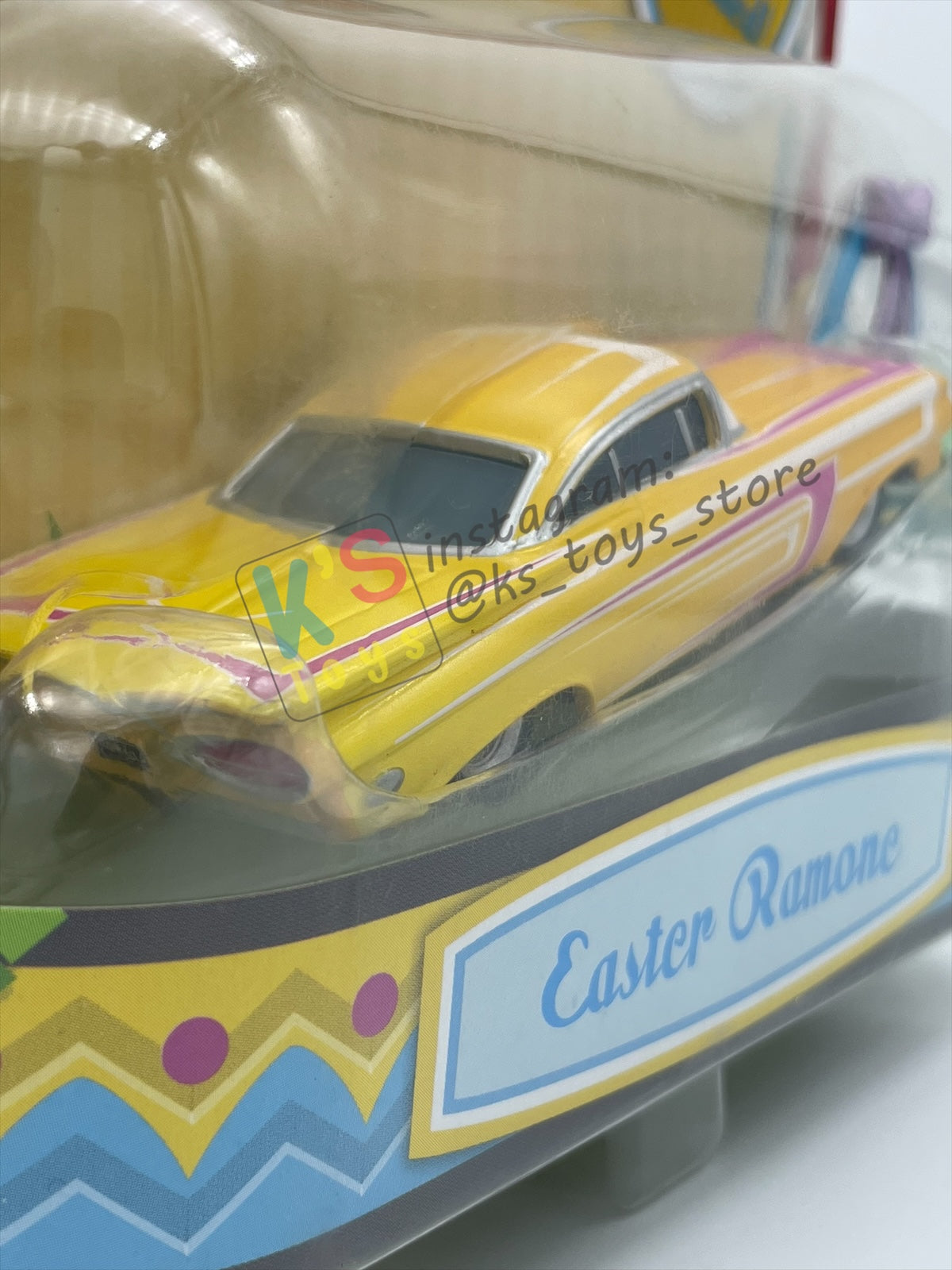 DISNEY PIXAR CARS 1:55 BY MATTEL, "EASTER RAMONE WITH BASKET" EASTER SERIES - BNIP