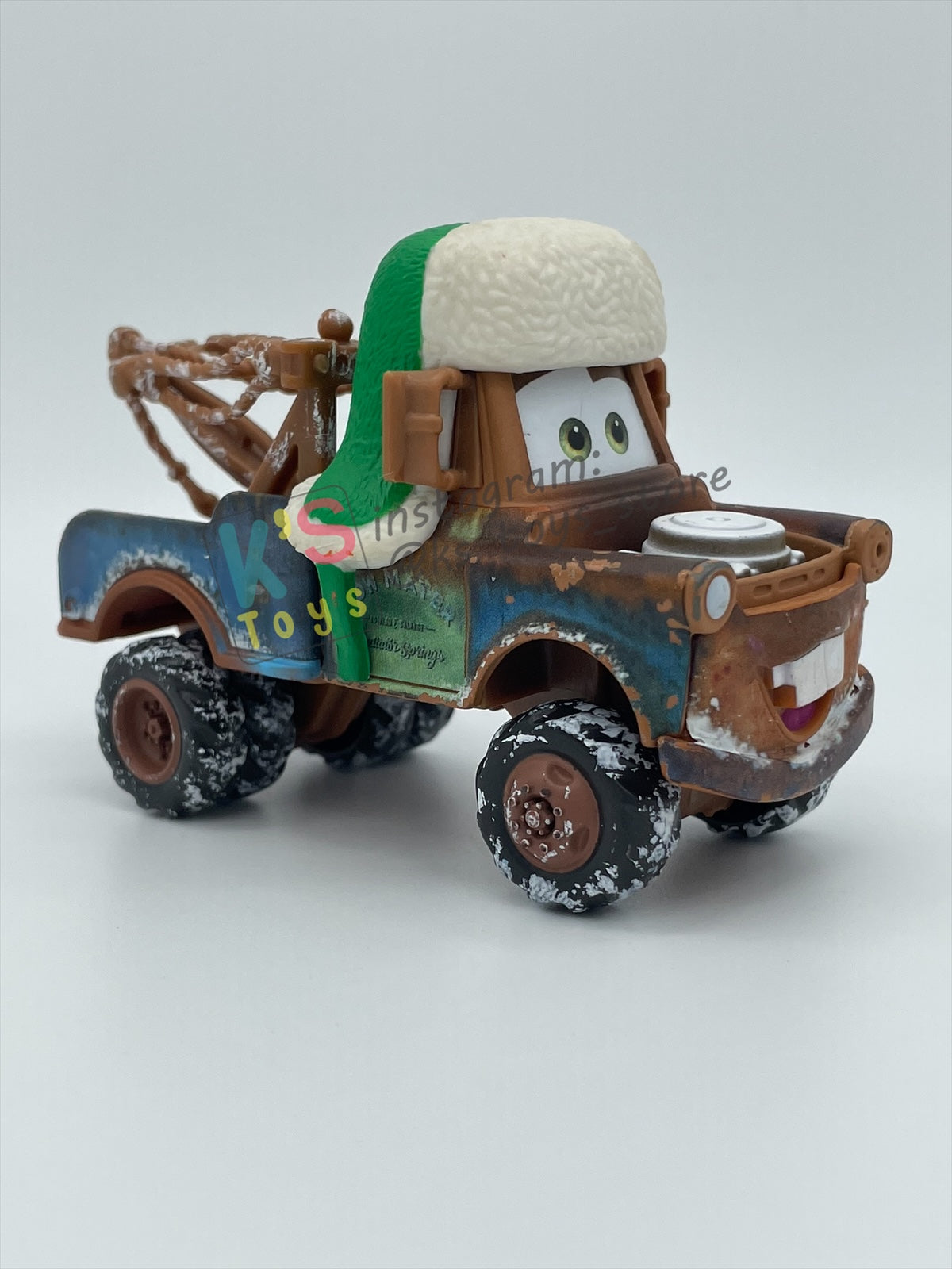 PRE-OWNED / LOOSE DISNEY PIXAR CARS BY MATTEL - "WHEE-HOO MATER" - WINTER HOLIDAY SERIES - PLAYED WITH GOOD CONDITION - READ DESCRIPTION!!!!!!!!!!!