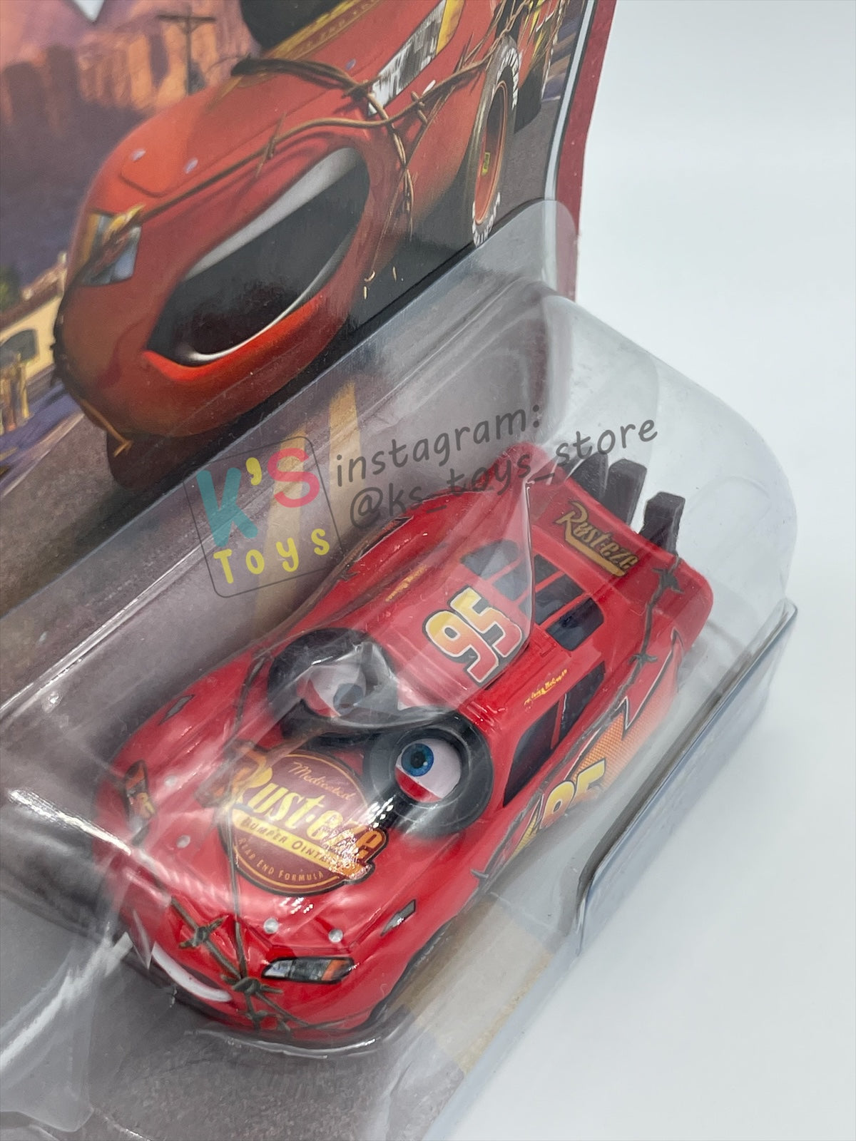 DISNEY PIXAR CARS 1:55 BY MATTEL - SPIN OUT LIGHTNING MCQUEEN - THE WORLD OF CARS SERIES - BNIP
