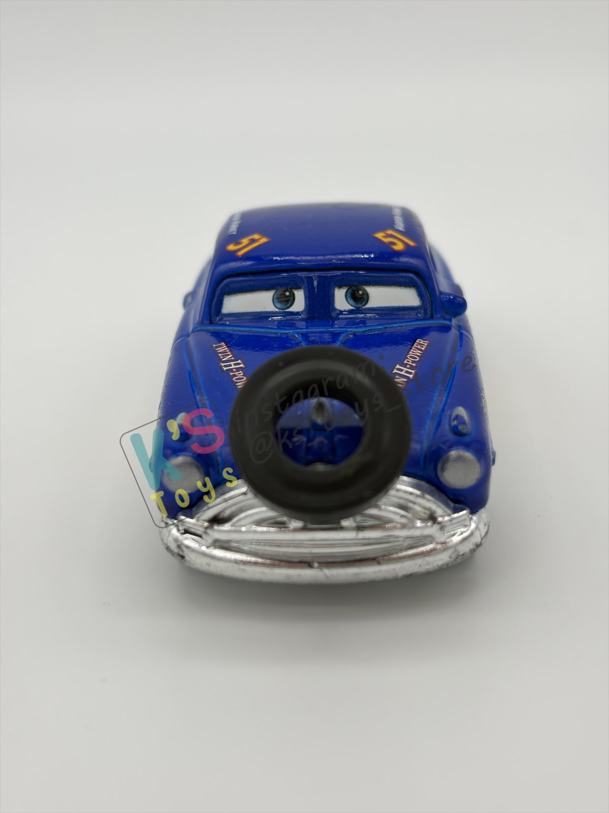 PRE-OWNED / LOOSE DISNEY PIXAR CARS - "FABULOUS HUDSON HORNET WITH TIRE" - FUNNY FLASHBACK - GOOD CONDITION