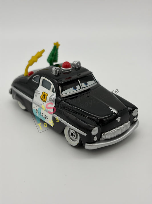 PRE-OWNED / LOOSE DISNEY PIXAR CARS - "SHERIFF, CHRISTMAS" MATER SAVES CHRISTMAS - NEAR MINT CONDITION