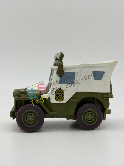 PRE-OWNED / LOOSE DISNEY PIXAR CARS - "SARGE WITH ROOF LIGHTS" - MATER SAVES CHRISTMAS - GOOD CONDITION