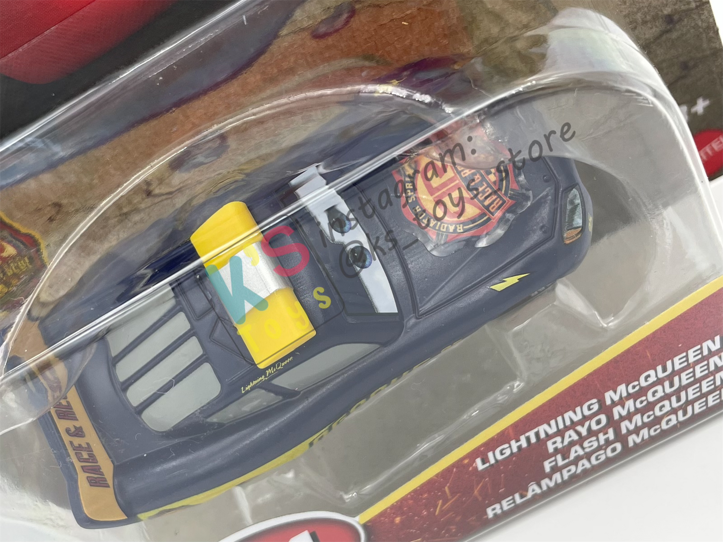 COLOR CHANGERS Disney Pixar Cars by MATTEL, RACE AND RESCUE LIGHTNING MCQUEEN (NAVY BLUE / REED) - 2025 NEW RELEASE - BNIP