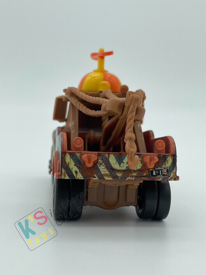PRE-OWNED / LOOSE DISNEY PIXAR CARS - "BEANIE HAT MATER" MONSTER TRUCK MATER SERIES - DISPLAYED CONDITION