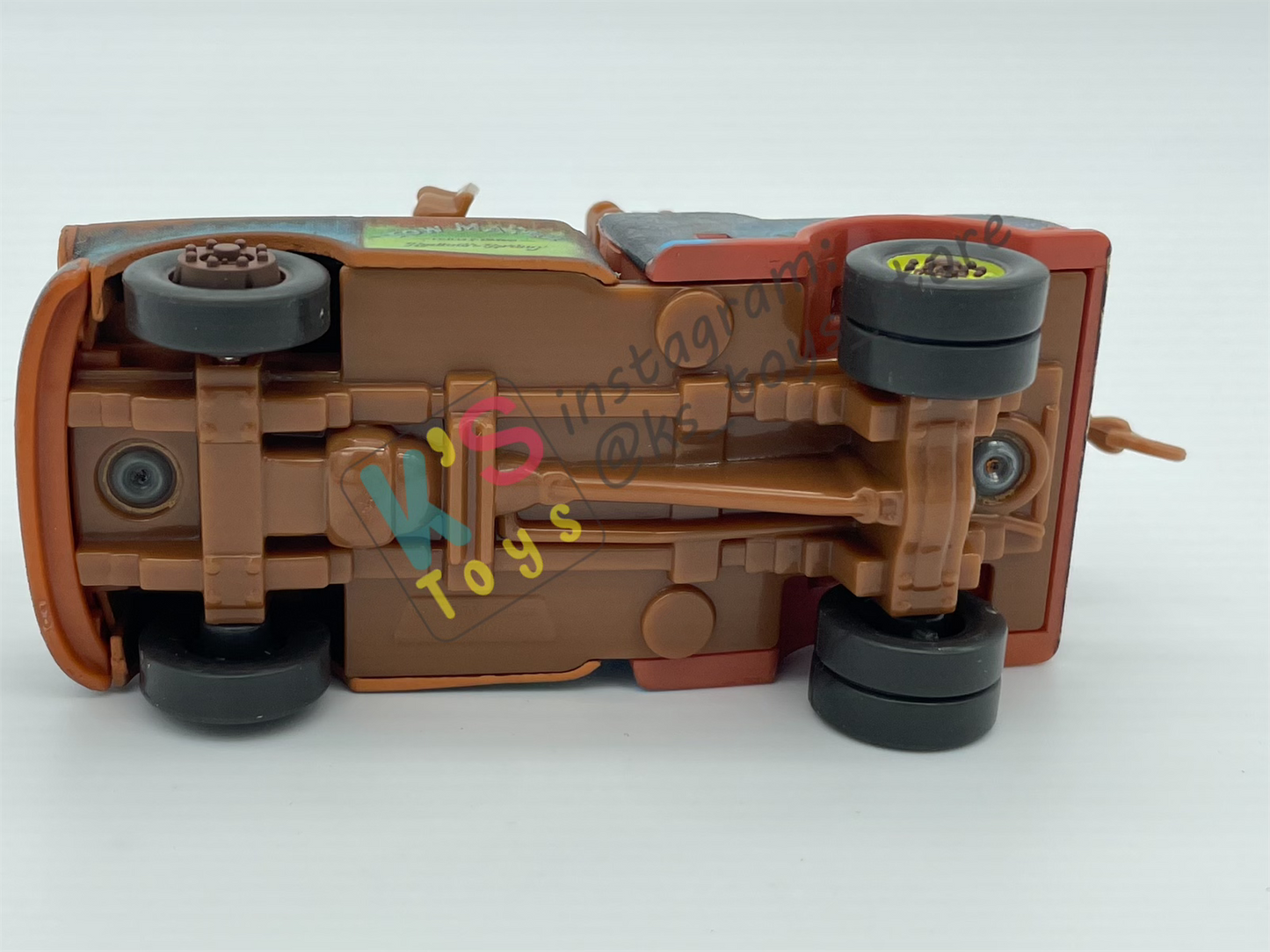 PRE-OWNED / LOOSE DISNEY PIXAR CARS - "BEANIE HAT MATER" MONSTER TRUCK MATER SERIES - DISPLAYED CONDITION