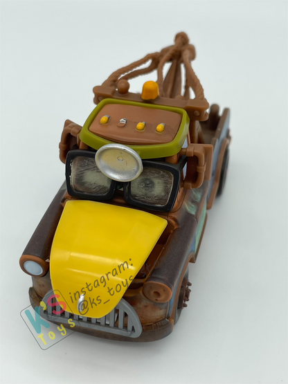 PRE-OWNED / LOOSE DISNEY PIXAR CARS - "DR. ABSHLEPP WAGEN MATER - UNIDENTIFIED FLYING MATER SERIES - DISPLAYED CONDITION