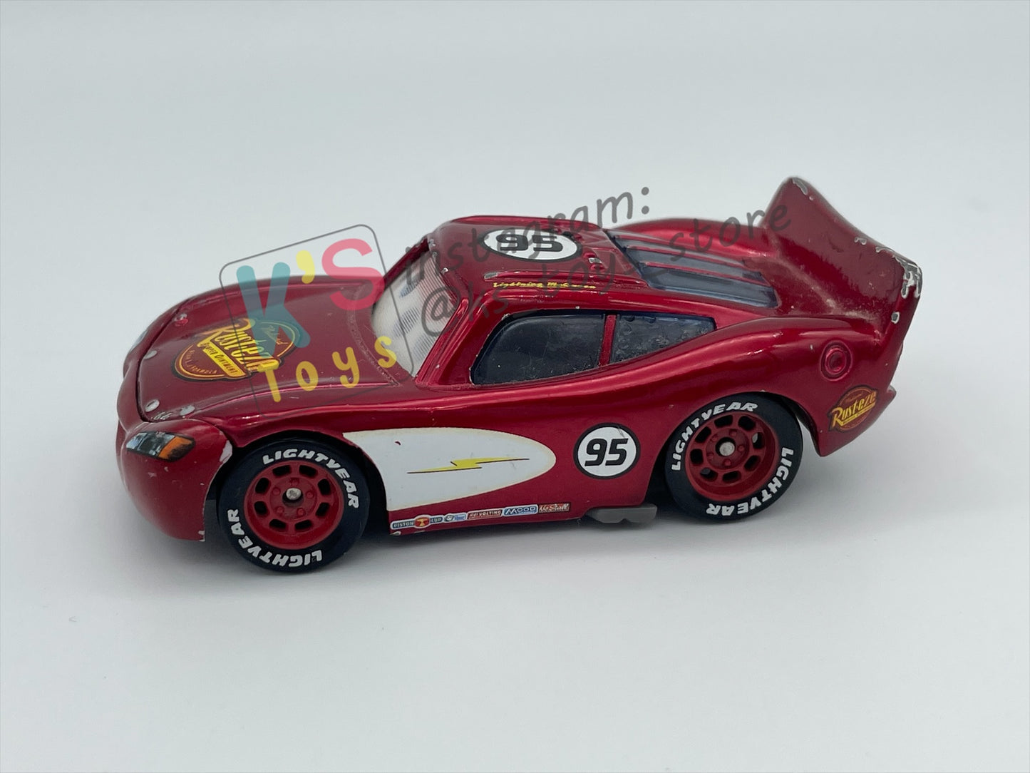 PRE-OWNED / LOOSE DISNEY PIXAR CARS BY MATTEL - "CRUISIN LIGHTNING MCQUEEN LENTICULAR EYES V2" - MY EYES CHANGES SERIES - PLAYED WITH CONDITION - READ DESCRIPTION!!!!!!!!!!!