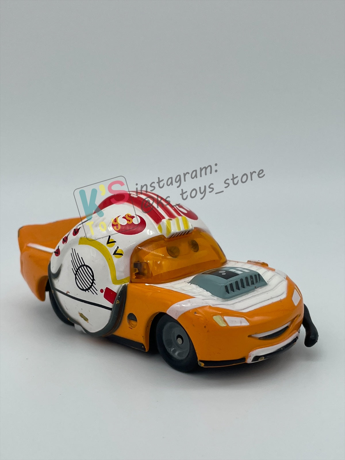 PRE-OWNED / LOOSE DISNEY PIXAR CARS BY MATTEL - "LIGHTNING MCQUEEN AS LUKE SKYWALKER" - STAR WARS SERIES - PLAYED WITH GOOD CONDITION - READ DESCRIPTION!!!!!!!!!!!